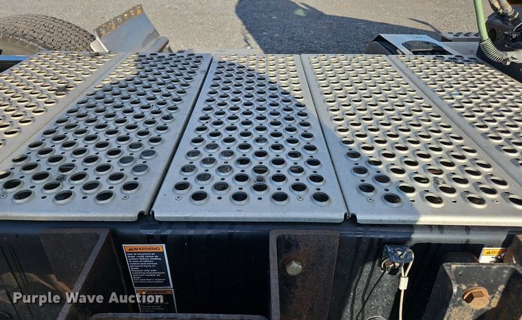 image for item OK9915 2020 Kenworth T680 semi truck