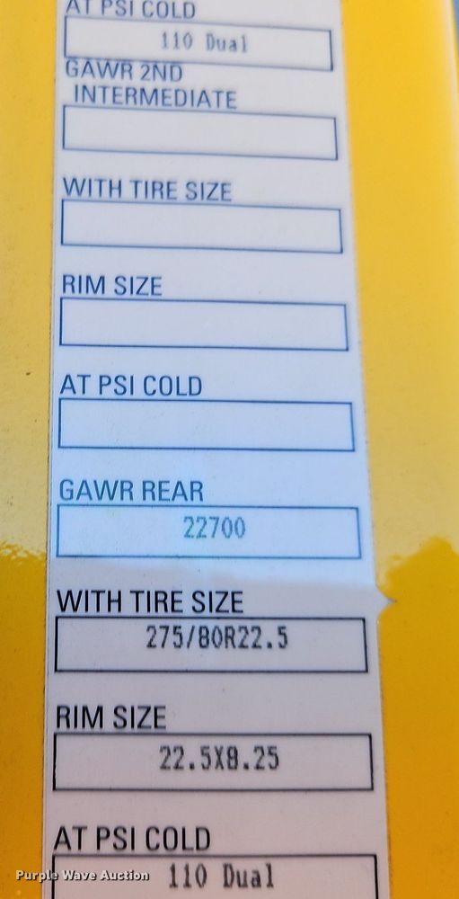 image for item OK9919 2020 Kenworth T680 semi truck