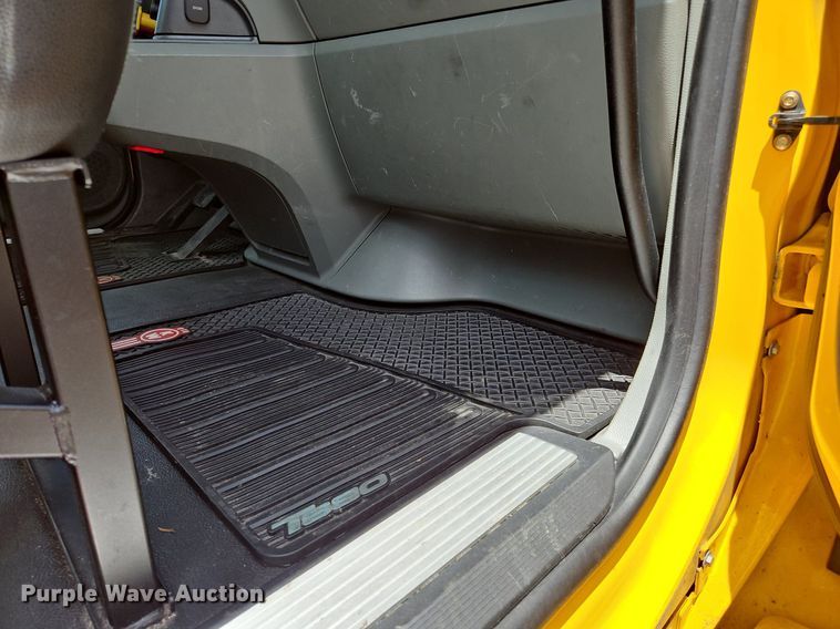 image for item OK9921 2020 Kenworth  T680 semi truck