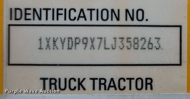 image for item OK9921 2020 Kenworth  T680 semi truck