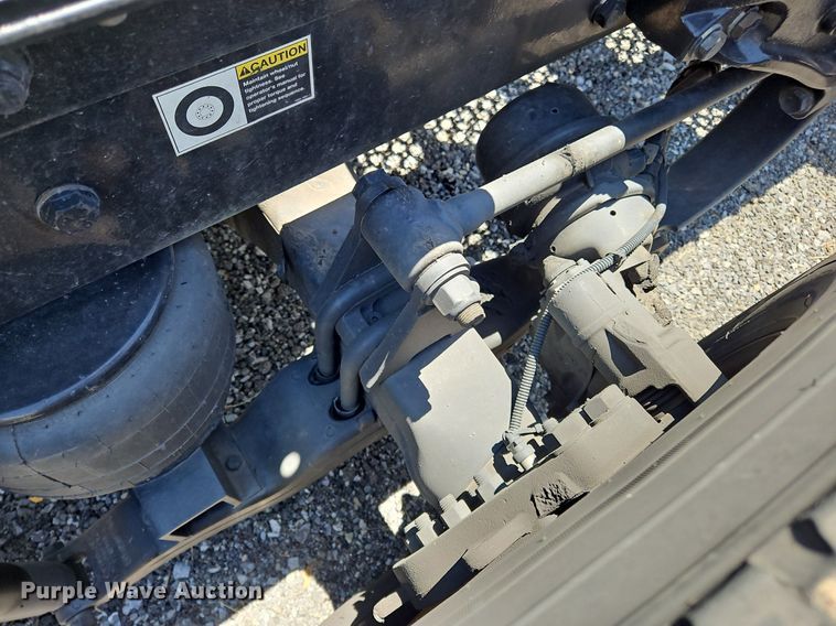 image for item OK9922 2020 Kenworth T680 semi truck