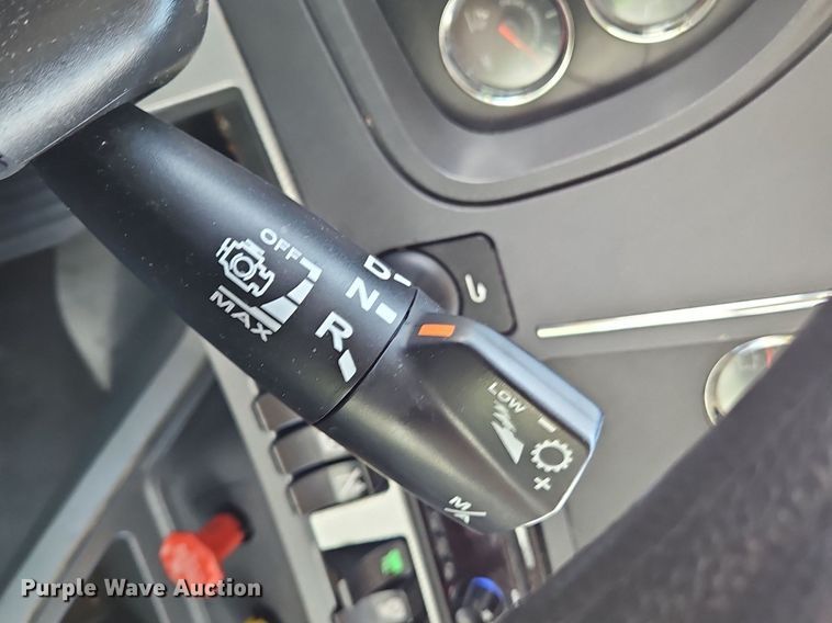 image for item OK9922 2020 Kenworth T680 semi truck