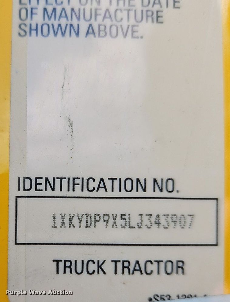 image for item OK9922 2020 Kenworth T680 semi truck