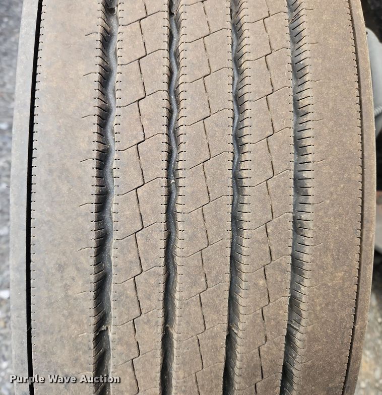 image for item OK9923 2019 Kenworth T680 semi truck