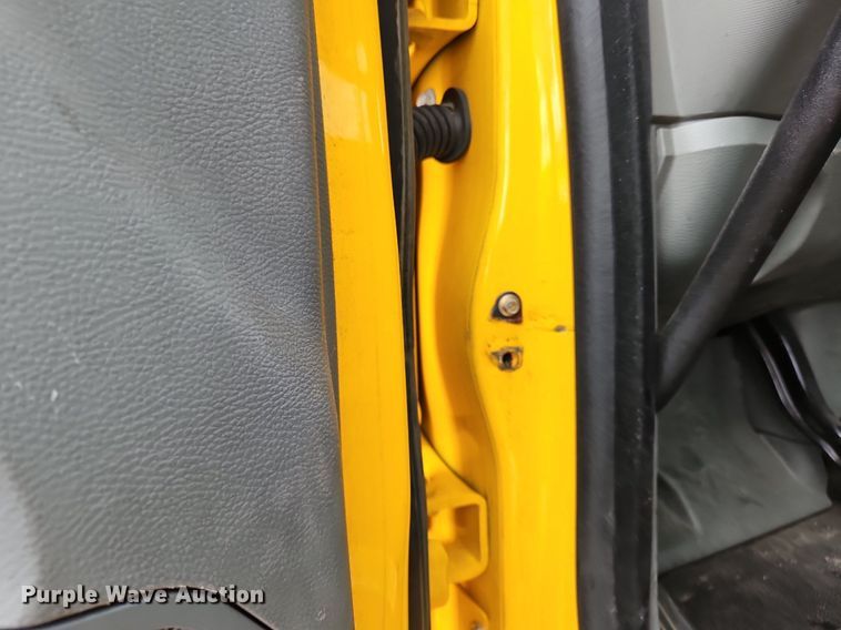 image for item OK9924 2020 Kenworth  T680 semi truck