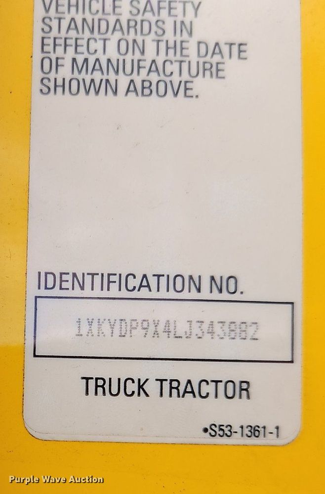 image for item OK9924 2020 Kenworth  T680 semi truck