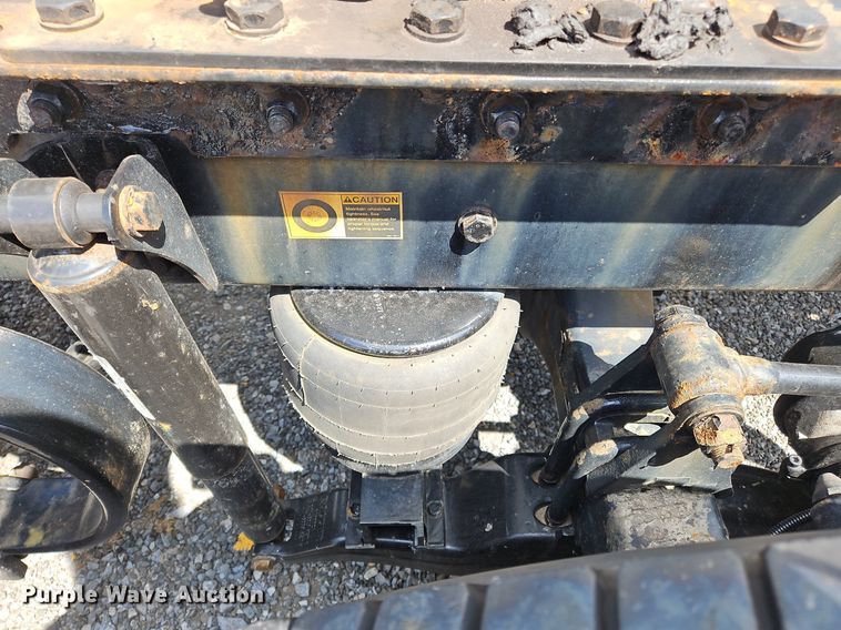 image for item OK9925 2020 Kenworth  T680 semi truck