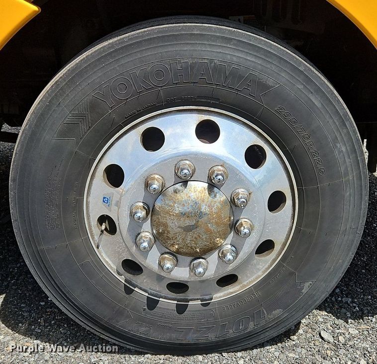 image for item OK9925 2020 Kenworth  T680 semi truck