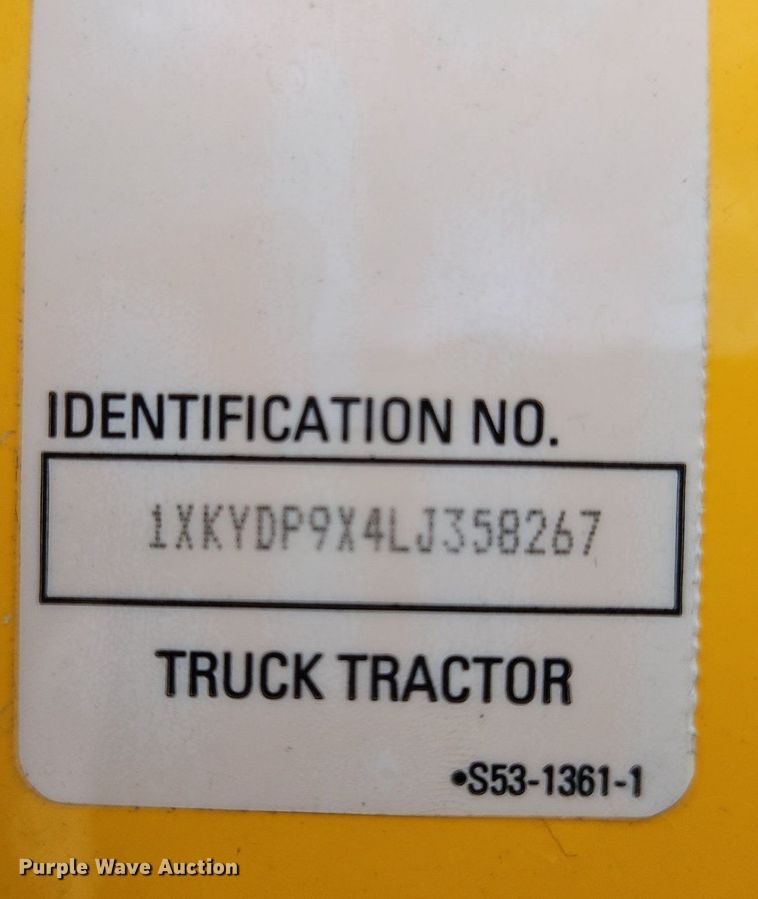 image for item OK9925 2020 Kenworth  T680 semi truck