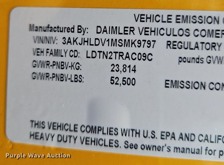 image for item OK9926 2021 Freightliner  Cascadia 126 semi truck