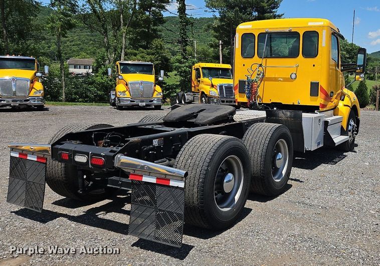 image for item OK9930 2020 Kenworth  T680 semi truck