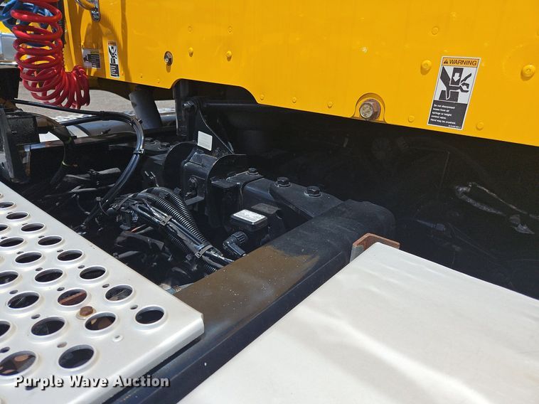 image for item OK9930 2020 Kenworth  T680 semi truck