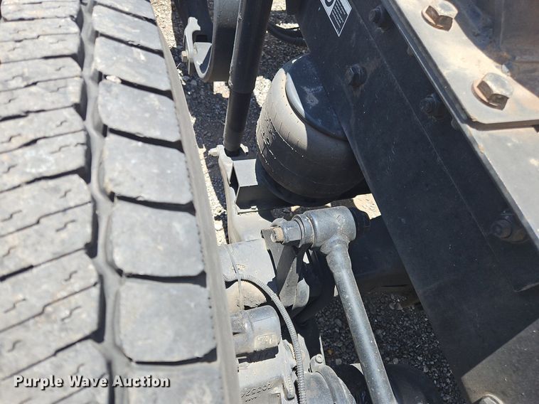 image for item OK9930 2020 Kenworth  T680 semi truck