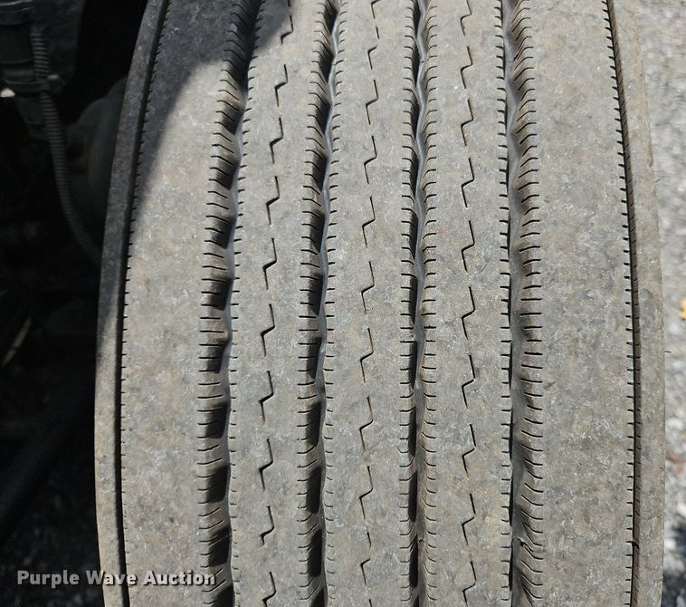 image for item OK9930 2020 Kenworth  T680 semi truck