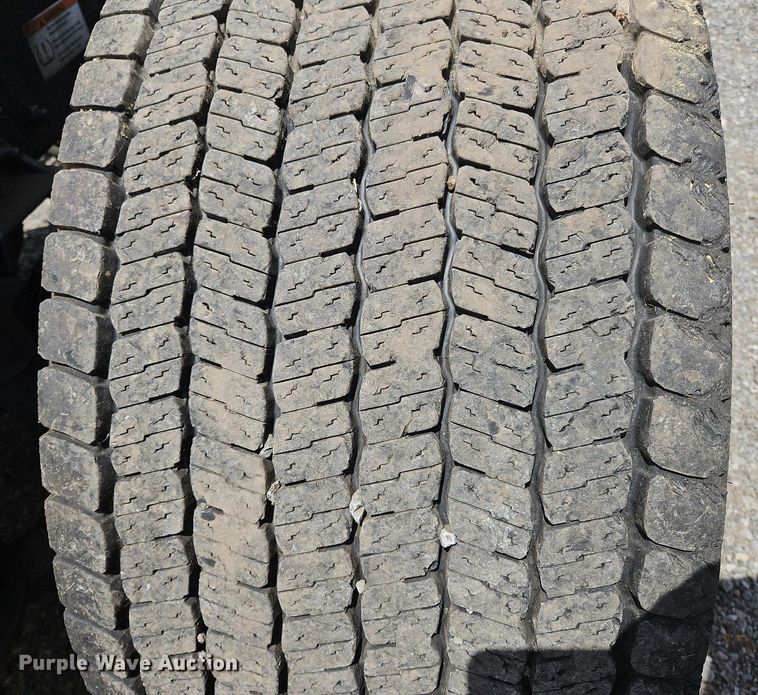 image for item OK9931 2021 Freightliner  Cascadia 126 semi truck