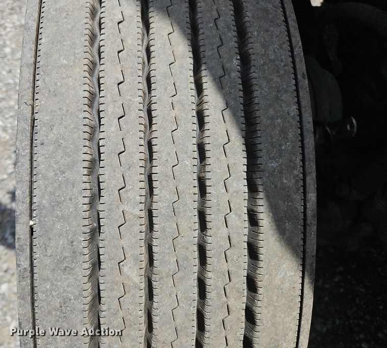 image for item OK9931 2021 Freightliner  Cascadia 126 semi truck