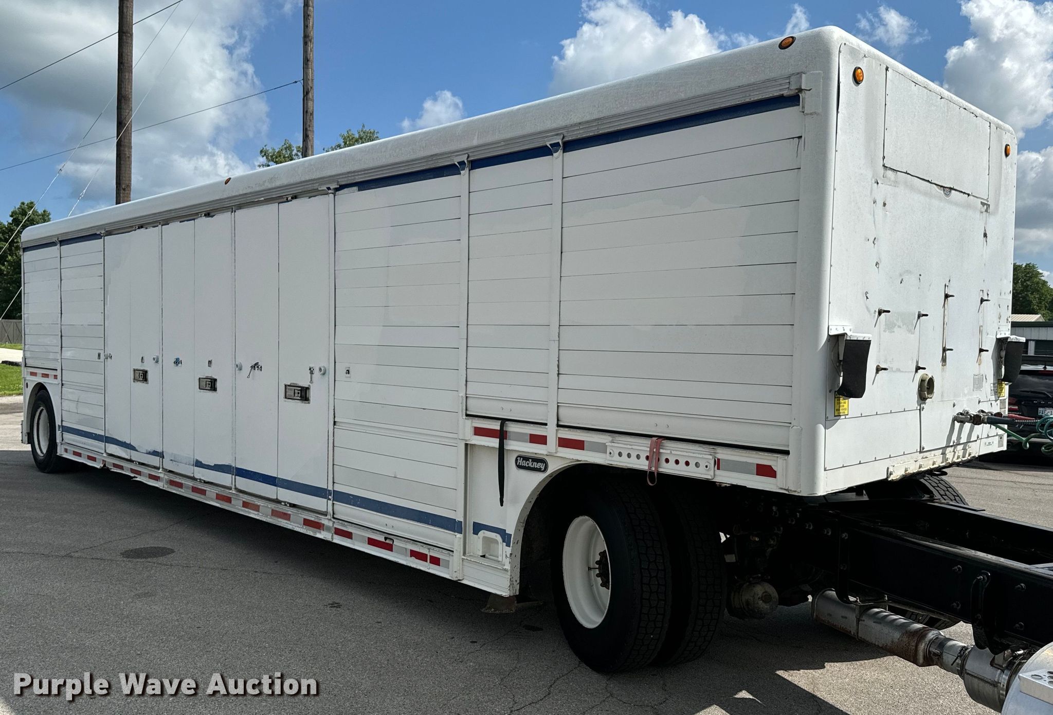 2000 Hackney & Sons delivery trailer in Collinsville, OK Item ND9360 for sale Purple Wave