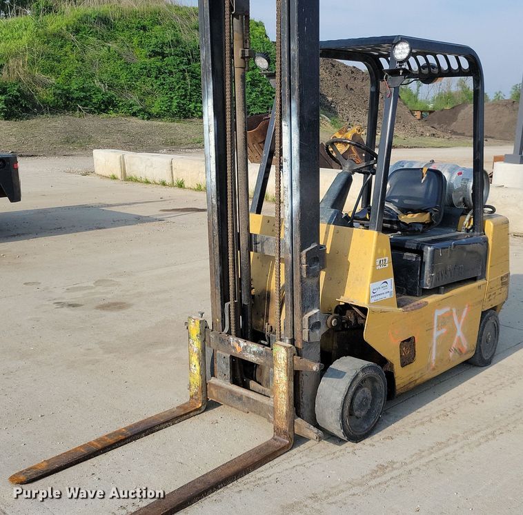 image for item DG0600 1981 Hyster S50XL forklift