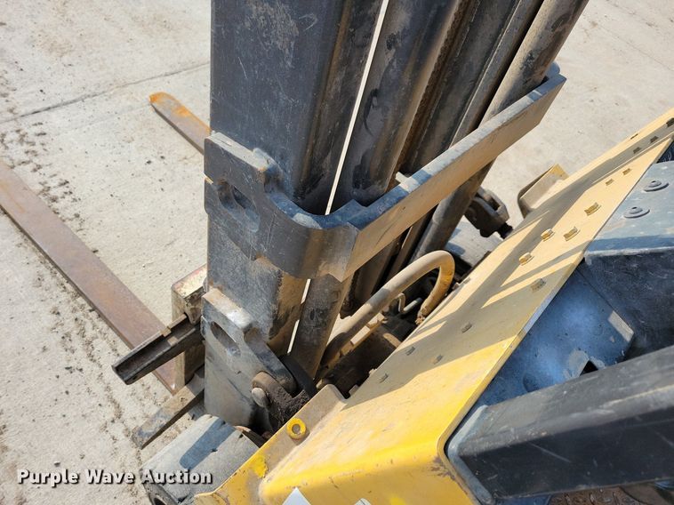 image for item DG0600 1981 Hyster S50XL forklift