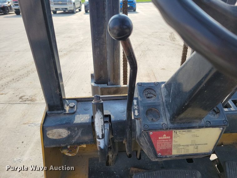 image for item DG0600 1981 Hyster S50XL forklift