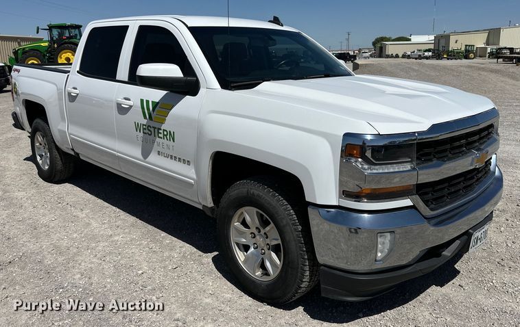 image for item DK6613 2017 Chevrolet  Silverado 1500 Crew Cab pickup truck