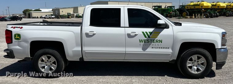 image for item DK6613 2017 Chevrolet  Silverado 1500 Crew Cab pickup truck