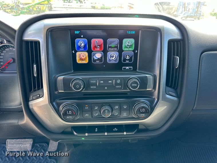 image for item DK6613 2017 Chevrolet  Silverado 1500 Crew Cab pickup truck