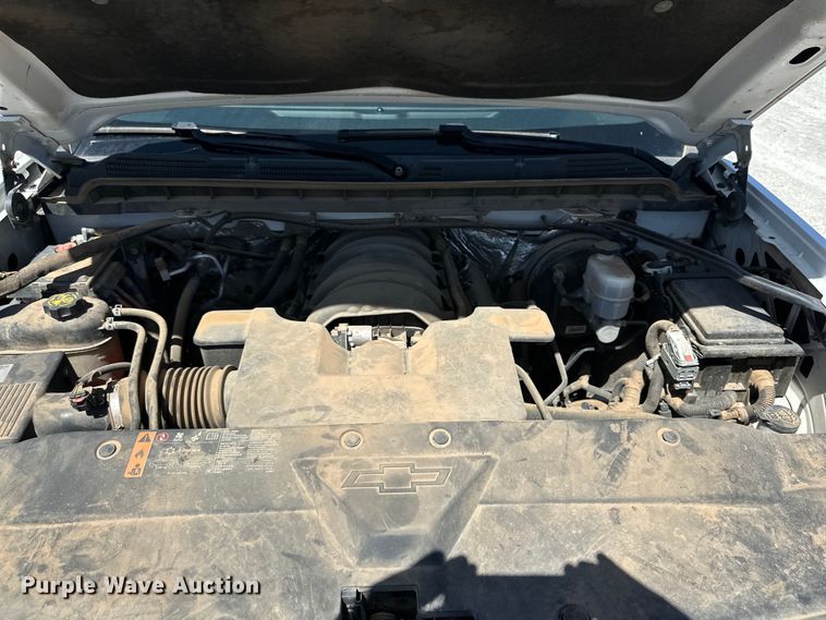 image for item DK6613 2017 Chevrolet  Silverado 1500 Crew Cab pickup truck