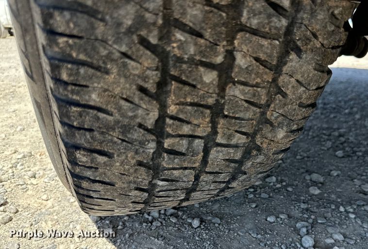 image for item DK6613 2017 Chevrolet  Silverado 1500 Crew Cab pickup truck