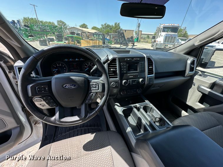 image for item DK6615 2015 Ford F150 SuperCrew pickup truck