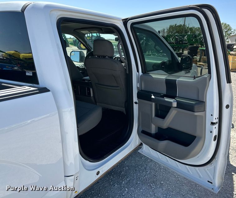 image for item DK6615 2015 Ford F150 SuperCrew pickup truck