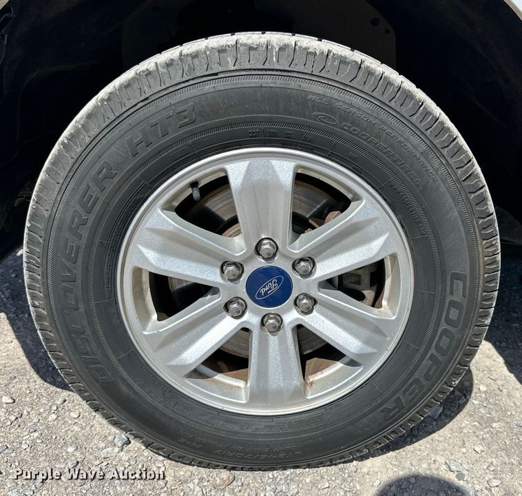 image for item DK6615 2015 Ford F150 SuperCrew pickup truck