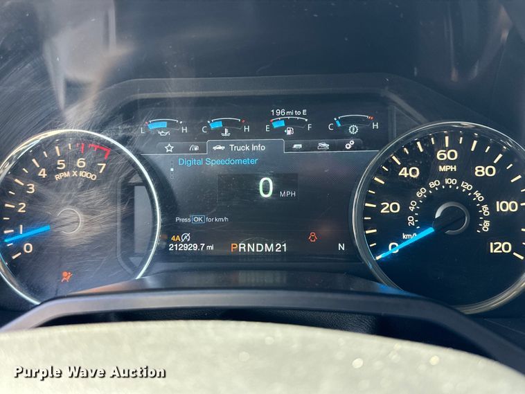 image for item DK6616 2015 Ford F150 SuperCrew pickup truck