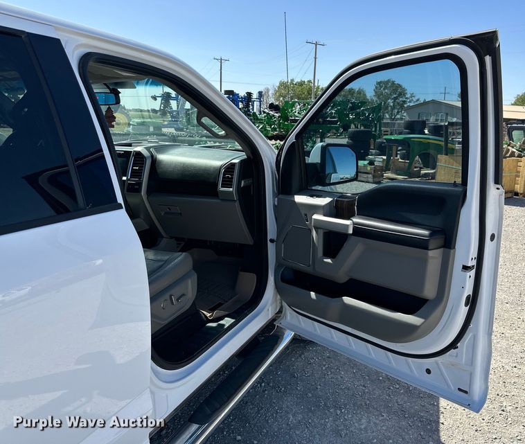 image for item DK6616 2015 Ford F150 SuperCrew pickup truck