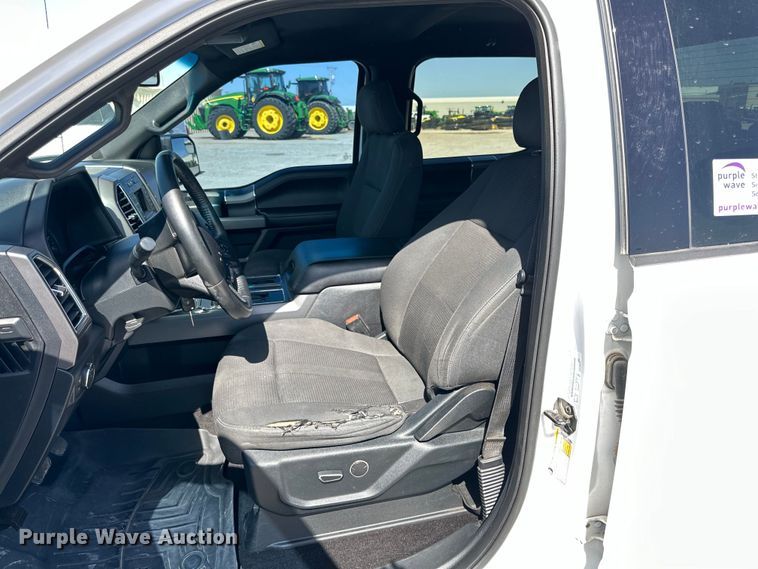 image for item DK6617 2017 Ford F150 SuperCrew pickup truck