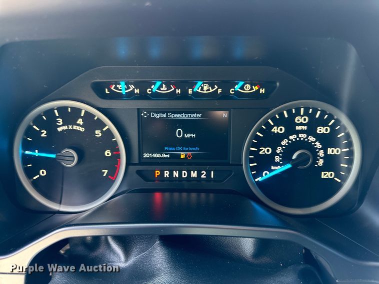 image for item DK6617 2017 Ford F150 SuperCrew pickup truck