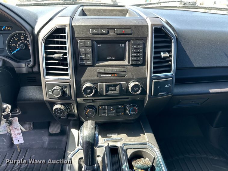 image for item DK6617 2017 Ford F150 SuperCrew pickup truck