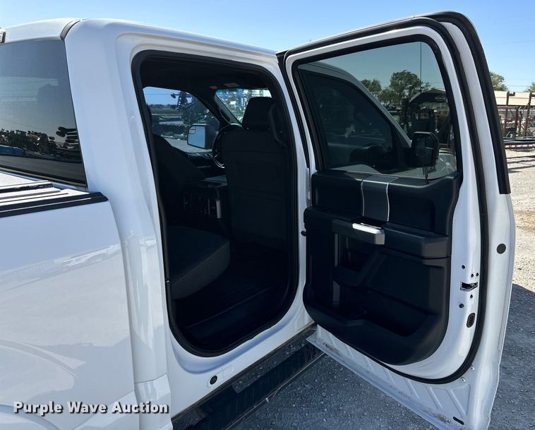 image for item DK6617 2017 Ford F150 SuperCrew pickup truck