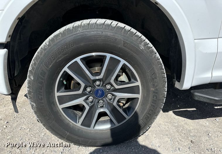 image for item DK6617 2017 Ford F150 SuperCrew pickup truck