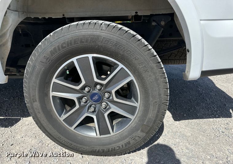 image for item DK6617 2017 Ford F150 SuperCrew pickup truck