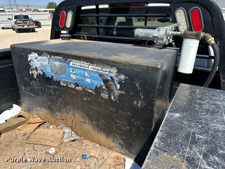 image for item DK6626 2017 Chevrolet Silverado 3500 HD Crew Cab flatbed pickup truck