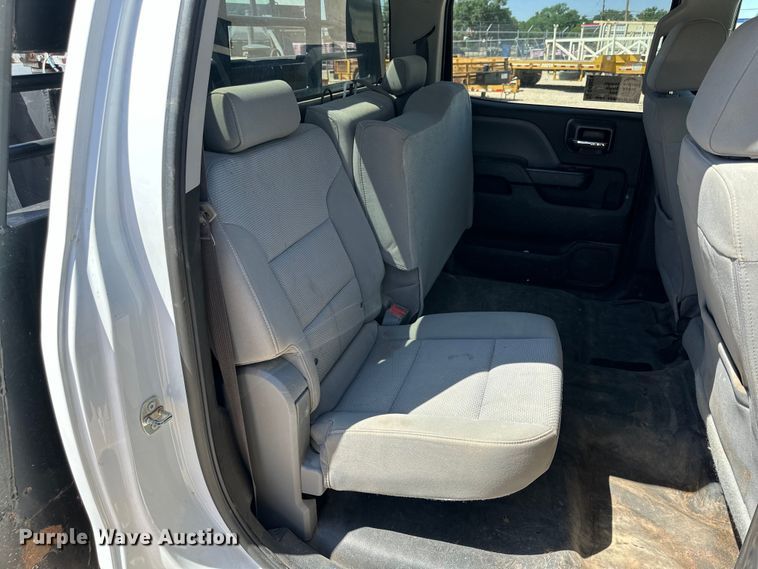 image for item DK6626 2017 Chevrolet Silverado 3500 HD Crew Cab flatbed pickup truck