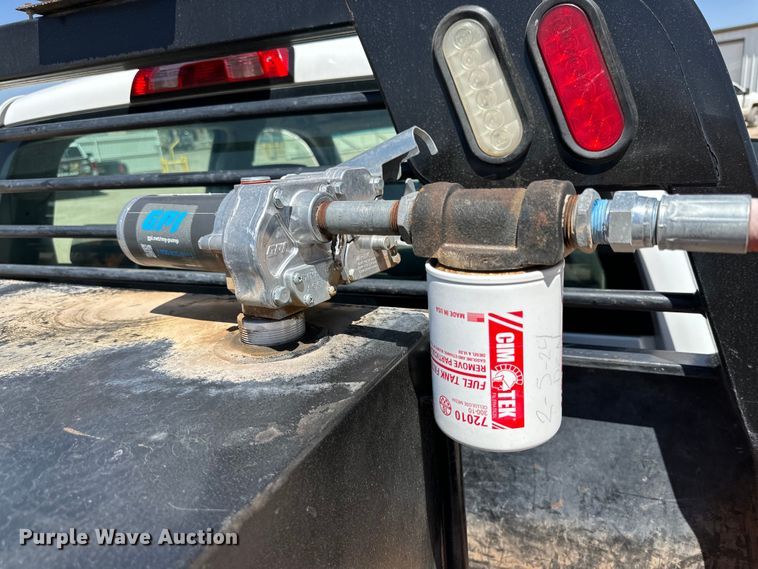 image for item DK6627 2015 Chevrolet Silverado 3500 HD Crew Cab flatbed pickup truck