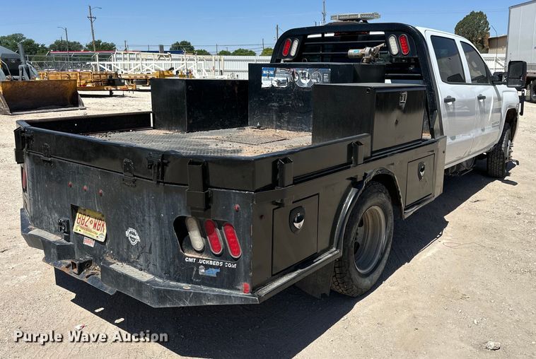 image for item DK6628 2017 Chevrolet Silverado 3500 HD Crew Cab flatbed pickup truck