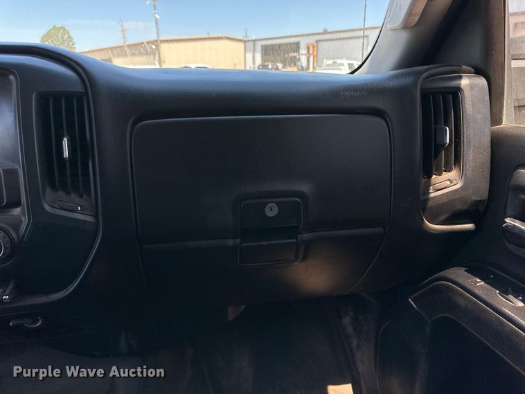 image for item DK6628 2017 Chevrolet Silverado 3500 HD Crew Cab flatbed pickup truck