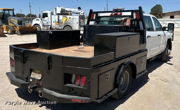 image for item DK6633 2016 Chevrolet Silverado 3500 HD Crew Cab flatbed pickup truck