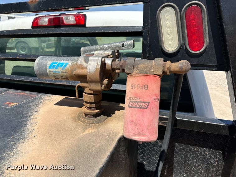 image for item DK6633 2016 Chevrolet Silverado 3500 HD Crew Cab flatbed pickup truck