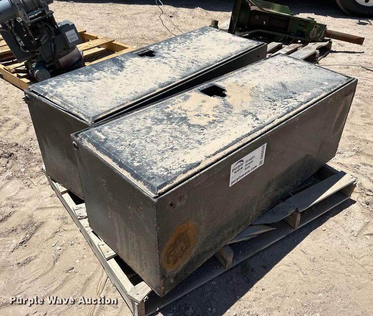 image for item DK6638 (2) toolboxes