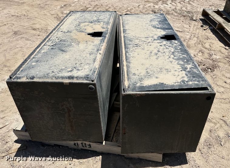 image for item DK6638 (2) toolboxes