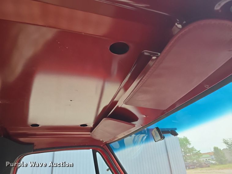 image for item DM1695 1985 Dodge Ram Charger SUV